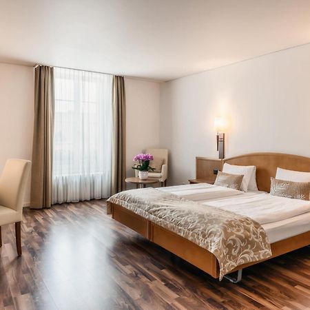Hotel Landgasthof Schoenbuehl Екстер'єр фото