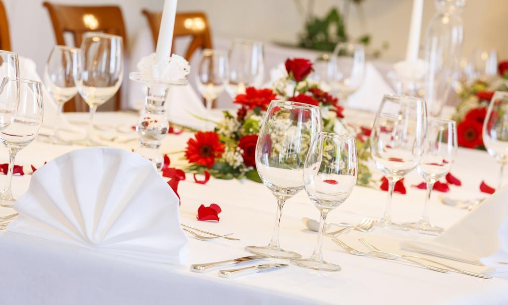 Hotel Landgasthof Schoenbuehl Екстер'єр фото
