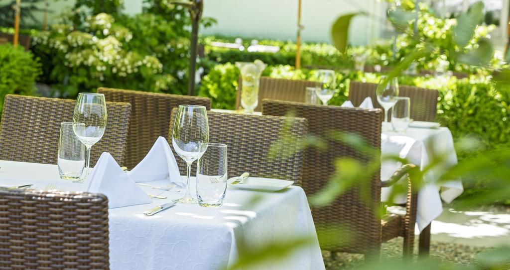 Hotel Landgasthof Schoenbuehl Екстер'єр фото