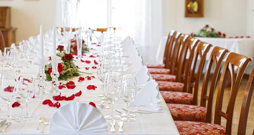 Hotel Landgasthof Schoenbuehl Екстер'єр фото